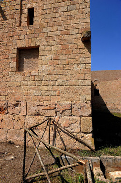 CASTELLO di Mare dolce a Palermo archeo sito arabo normanno panoramiche e particolari. Fotografie di Giulio Azzarello &copy;2014.