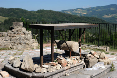 IL PARCO DELLA MEMORIA DI MONTESOLE Marzabotto . Fotografie di Giulio Azzarello &copy;2014.