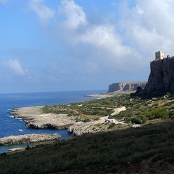 MACARI. Fotografie di Giulio Azzarello &copy;2023.