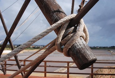LE SALINE di Trapani in Sicilia. Fotografie di Giulio Azzarello ©2014. LE SALINE di Trapani in Sicilia. Fotografie di Giulio Azzarello ©2014.