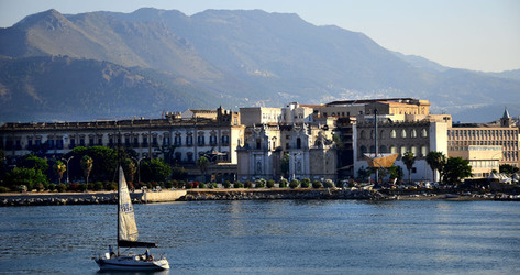 IL GOLFO E IL PORTO DI PALERMO. Fotografie di Giulio Azzarello &copy;2015 2016.