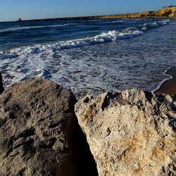 COSTA SICILIANA. Fotografie di Giulio Azzarello &copy;2022.