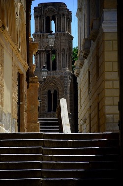 CENTRO STORICO di PALERMO fotografie di Giulio Azzarello &copy;2019.