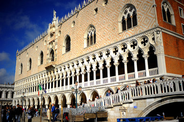 PIAZZA SAN MARCO A VENEZIA fotografie di Giulio Azzarello &copy;2016.