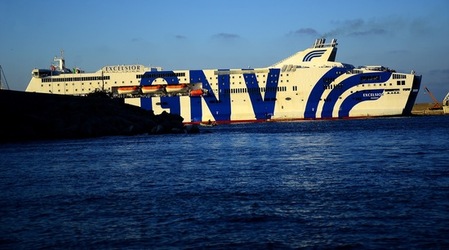LA COSTA e il PORTO di PALERMO fotografie di Giulio Azzarello &copy;2018.