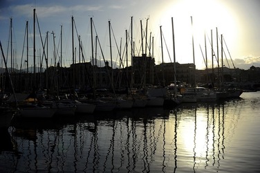 LA CALA di PALERMO fotografie di Giulio Azzarello ©2018. LA CALA di PALERMO fotografie di Giulio Azzarello ©2018.