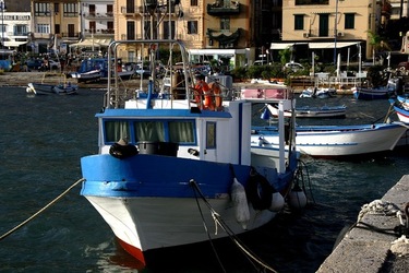 LUOGHI SICILIANI fotografie di Giulio Azzarello ©2020