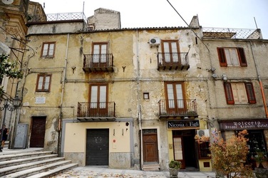 CORLEONE in Sicilia. Fotografie di Giulio Azzarello &copy;2015 2016.