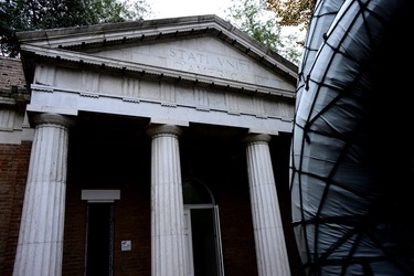 BIENNALE di VENEZIA Arte Contemporanea Giardini. Fotografie di Giulio Azzarello &copy;2020.