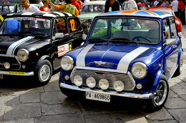RADUNO di auto classiche MiniCooper. Fotografie di Giulio Azzarello &copy;2016.