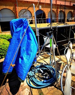 BACKSTAGE fotografie di Giulio Azzarello ©2020.