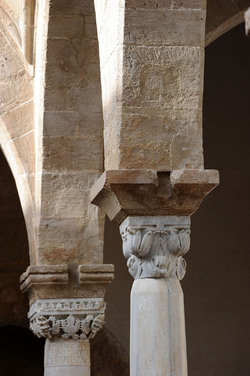 LOGGIATO arabo normanno allo Steri di Palermo. Fotografie di Giulio Azzarello &copy;2014.