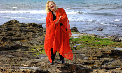 SARA FAVARO attrice e scrittrice italiana. Fotografie di Giulio Azzarello &copy;2015 2016.