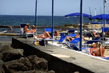 MONDELLO. Fotografe di Giulio Azzarello ©2023. MONDELLO. Fotografe di Giulio Azzarello ©2023.