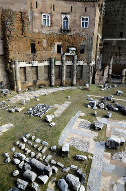 FORI IMPERIALI a Roma. Fotografie di Giulio Azzarello ©2015 2016.