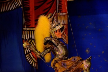 OPERA dei PUPI di Mimmo e Giacomo Cuticchio. Fotografia di Giulio Azzarello ©2020. OPERA dei PUPI di Mimmo e Giacomo Cuticchio. Fotografia di Giulio Azzarello ©2020.