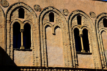 MONREALE in Sicilia. Fotografie di Giulio Azzarello &copy;2016.