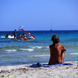 MONDELLO. Fotografie di Giulio Azzarello ©2022.