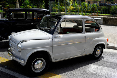 RADUNO di Auto e Moto classiche. Fotografie di Giulio Azzarello &copy;2016.