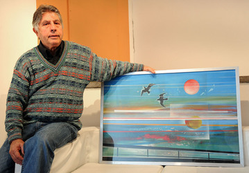 ANGELO DENARO pittore artista siciliano con la sua scultura di ferro. Fotografie di Giulio Azzarello &copy;2014.