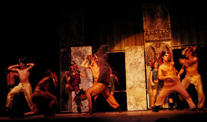 NOTREDAM de PARIS con giovani artisti. Fotografie di Giulio Azzarello ©2014. NOTREDAM de PARIS con giovani artisti. Fotografie di Giulio Azzarello ©2014.