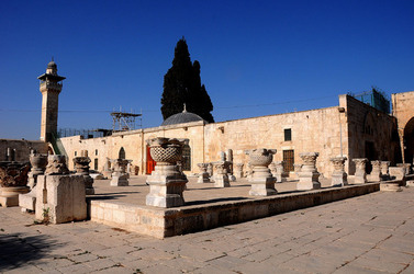 LA CITTA SANTA DI GERUSALEMME fotografie di Giulio Azzarello ©2104. LA CITTA SANTA DI GERUSALEMME fotografie di Giulio Azzarello ©2104.