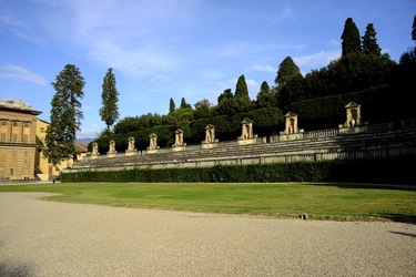 FIRENZE PALAZZO PITTI e GIARDINO DI BOBOLI. Fotografie di Giulio Azzarello &copy;2022.