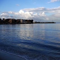 MONDELLO fotografie di Giulio Azzarello &copy;2019.
