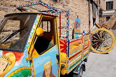 CARRETTO tipico siciliano palermitano. Fotografie di Giulio Azzarello &copy;2014.