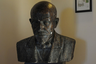 LUIGI PIRANDELLO il parco e la casa museo. Fotografie di Giulio Azzarello ©2014.