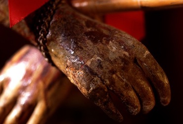 GES&ugrave; CRISTO fotografie di Giulio Azzarello &copy;1996 2021.