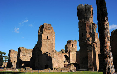 LE TERME DI CARACALLA a Roma visioni panoramiche o particolari. Fotografie di Giulio Azzarello &copy;2014.