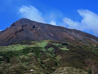 STROMBOLI fotografie di Giulio Azzarello ©2020. STROMBOLI fotografie di Giulio Azzarello ©2020.