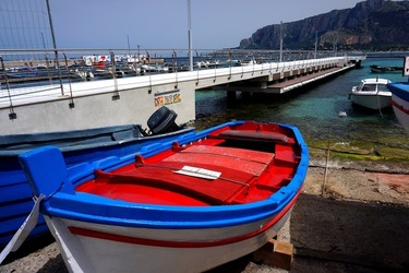 MONDELLO. Fotografie di Giulio Azzarello &copy;2023.