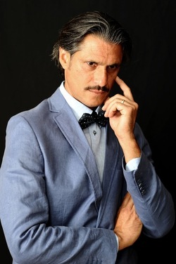 ROBERTO BONURA attore italiano siciliano. Fotografie di Giulio Azzarello ©2018. ROBERTO BONURA attore italiano siciliano. Fotografie di Giulio Azzarello ©2018.