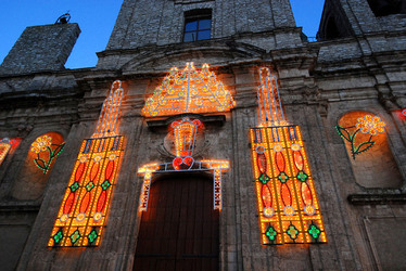 PROCESSIONE RELIGIOSA in Sicilia. Fotografie di Giulio Azzarello &copy;2014.