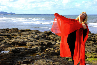 SARA FAVARO attrice e scrittrice italiana. Fotografie di Giulio Azzarello &copy;2015 2016.