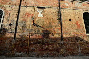 BIENNALE di VENEZIA Arsenale. Fotografie di Giulio Azzarello &copy;2015 2016.