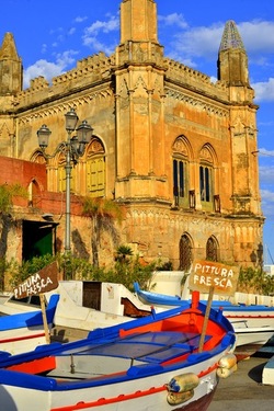 BARCHE da PESCA fotografie di Giulio Azzarello &copy;2019.