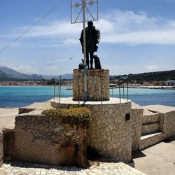 SAN VITO LO CAPO. Fotografie di Giulio Azzarello ©2023. SAN VITO LO CAPO. Fotografie di Giulio Azzarello ©2023.