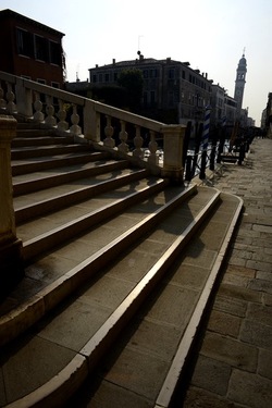 VENEZIA fotografie di Giulio Azzarello ©2022.