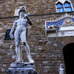 FIRENZE fotografie di Giulio Azzarello &copy;2022.