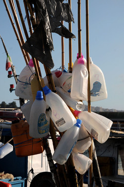 PORTO EMPEDOCLE in Sicilia. Fotografie di Giulio Azzarello &copy;2014.
