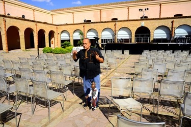 TEATRO TAGES Sardegna Cagliari. Fotografie di Giulio Azzarello ©2020.