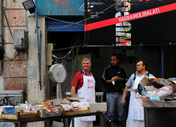 ASTA DEL PESCE ALLA VUCCIRIA di Palermo. Fotografie di Giulio Azzarello &copy;2014.