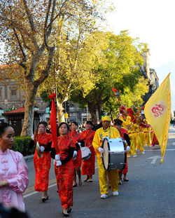 CAPODANNO CINESE panoramiche e particolari. Fotografie di Giulio Azzarello &copy;2014.