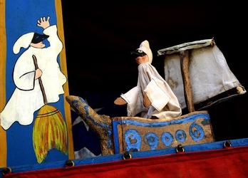 BRUNO LEONE Pulcinella. Fotografie di Giulio Azzarello ©2020. BRUNO LEONE Pulcinella. Fotografie di Giulio Azzarello ©2020.