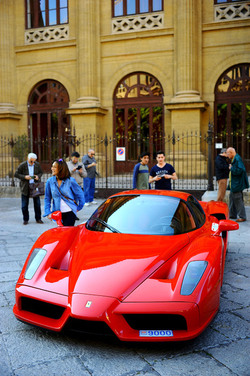 FERRARI in mostra. Fotografie di Giulio Azzarello ©2016.