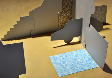 ANNE CLEMENCE de GROLEE e una sua installazione. Fotografie di Giulio Azzarello &copy;2014.