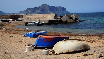 BARCHE. Fotografie di Giulio Azzarello ©2022.